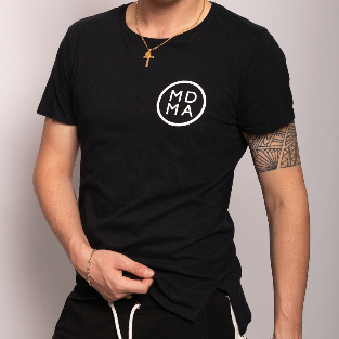 The Drop Tail Tee - Black